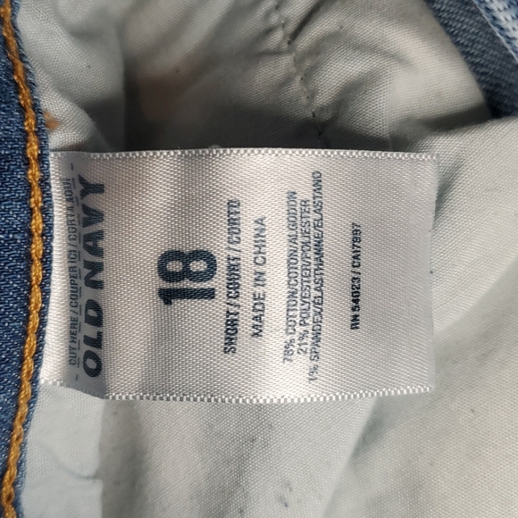 Old Navy Plus Sizes The Diva Skinny Jeans - Picture 4 of 7